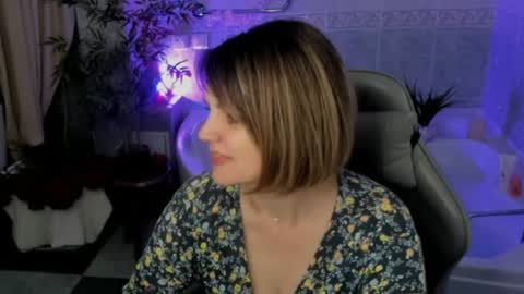 Snapshot of bettygibsonn chatting on March 2026 08:04:01 AM Betty online show from March 2026 08:04:01 AM