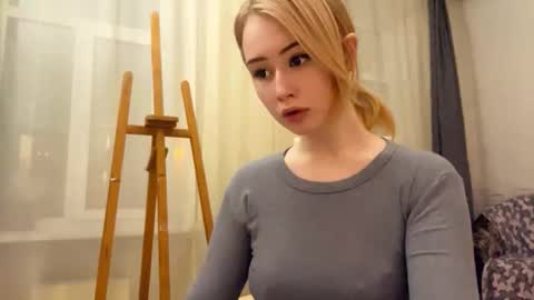 Snapshot of bettymorante chatting on February 2026 12:02:02 PM Hinata online show from February 2026 12:02:02 PM