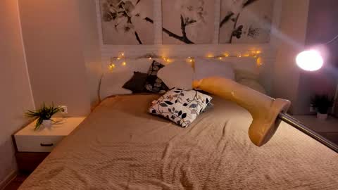 Betty online show from February 2025 12:08:01 AM