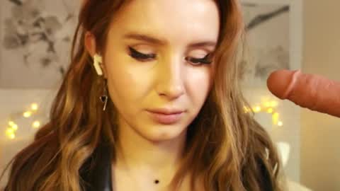 Betty online show from February 2025 09:16:01 PM