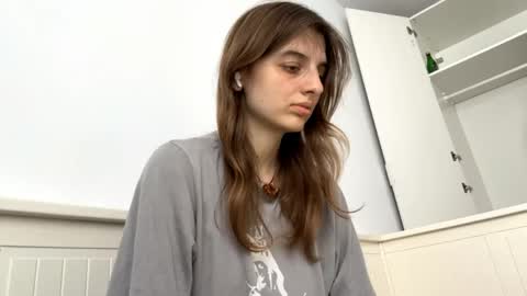 Snapshot of beulahweikert chatting on June 2026 01:16:02 PM Lina online show from June 2026 01:16:02 PM