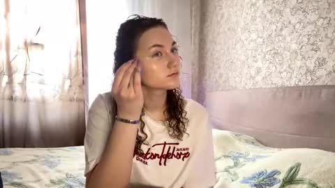 Snapshot of beverleebartus chatting on April 2026 08:09:02 AM Sophie online show from April 2026 08:09:02 AM