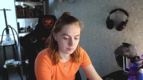 beverly_yay online show from May 2026 04:58:02 PM