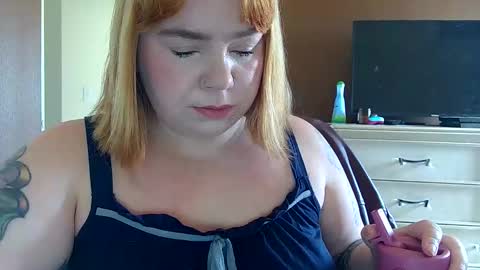 Snapshot of beverlybell chatting on April 2026 06:19:01 PM Beverly Bell online show from April 2026 06:19:01 PM