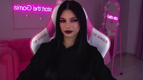 Beverly online show from December 2025 06:55:02 AM