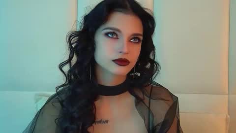 Snapshot of beverlyyork chatting on January 2026 06:28:02 AM Beverly online show from January 2026 06:28:02 AM