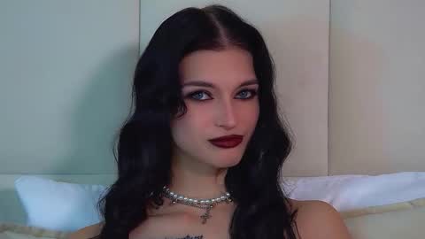 Snapshot of beverlyyork chatting on February 2026 06:50:02 AM Beverly online show from February 2026 06:50:02 AM