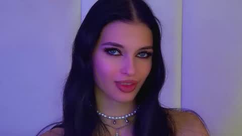 Snapshot of beverlyyork chatting on February 2026 06:50:01 PM Beverly online show from February 2026 06:50:01 PM