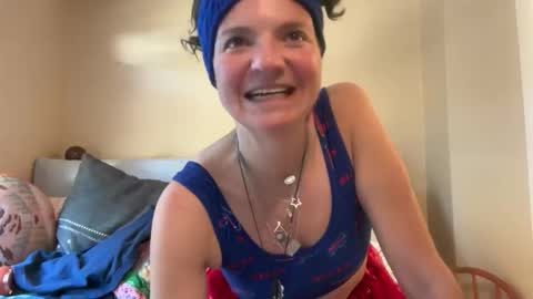 Bex online show from November 2025 09:39:02 PM