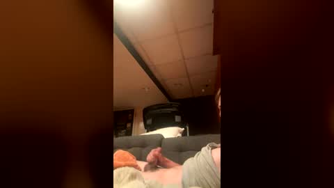 bezerk_bray online show from June 2026 03:25:02 PM
