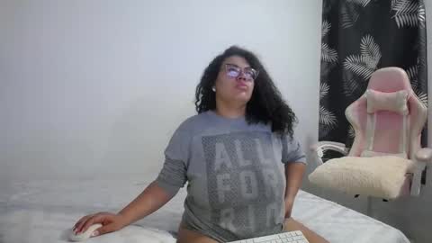 Bianca Tuesday to Sunday from 2am to 6am UTC-5 online show from February 2026 09:27:02 AM