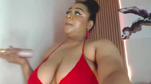 Snapshot of bianca_follerach_ chatting on May 2026 11:17:01 AM Bianca Follerach online show from May 2026 11:17:01 AM