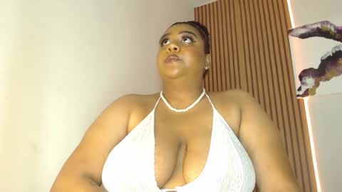 Snapshot of bianca_follerach_ chatting on May 2026 06:50:02 PM Bianca Follerach online show from May 2026 06:50:02 PM