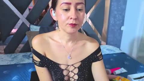 B I A N C A online show from April 2026 10:04:02 PM