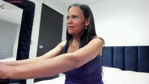 Snapshot of bianca_seduction chatting on May 2026 04:41:01 AM BIANCA online show from May 2026 04:41:01 AM