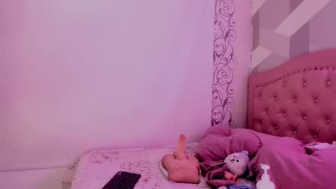 Bianca online show from November 2025 05:48:02 PM