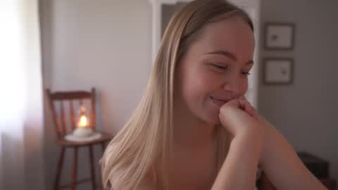 Snapshot of bibi_it_is chatting on February 2025 02:31:01 AM Bibi online show from February 2025 02:31:01 AM