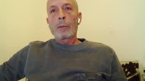 big23italy online show from April 2026 04:16:01 PM