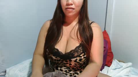 Snapshot of big_buttasian chatting on January 2025 02:33:02 PM Grace - online show from January 2025 02:33:02 PM