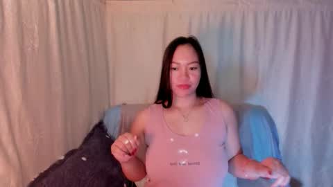 Snapshot of big_buttasian chatting on November 2025 11:48:01 PM Grace - online show from November 2025 11:48:01 PM