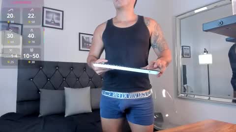 Tylerr online show from November 2025 02:12:02 PM