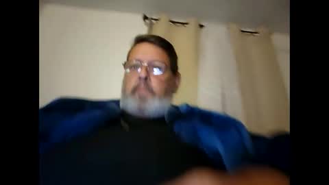 Snapshot of bigal9816192 chatting on January 2025 06:05:01 AM bigal9816192 online show from January 2025 06:05:01 AM