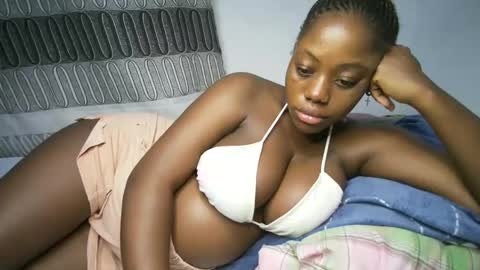 Snapshot of bigass001_ chatting on December 2024 08:58:02 PM bigass001_ online show from December 2024 08:58:02 PM