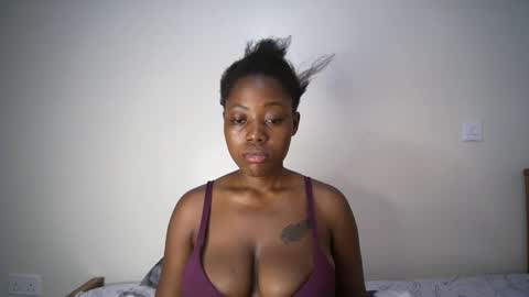 Snapshot of bigassmello_ chatting on April 2026 12:06:02 PM bigassmello_ online show from April 2026 12:06:02 PM