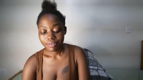 Snapshot of bigassmello_ chatting on April 2026 12:21:02 AM bigassmello_ online show from April 2026 12:21:02 AM