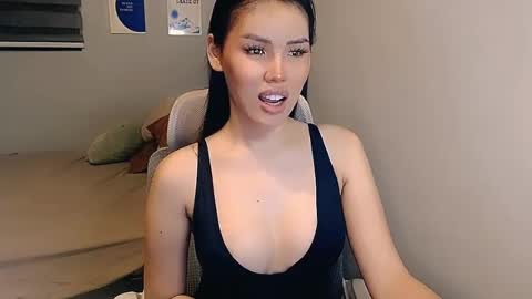 Snapshot of bigassslutdoll chatting on June 2026 04:30:01 PM Mia online show from June 2026 04:30:01 PM