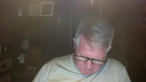 bigbeerdrinker online show from October 2025 05:06:01 AM