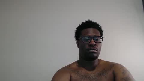 Snapshot of bigblack004 chatting on February 2026 05:00:01 AM bigblack004 online show from February 2026 05:00:01 AM