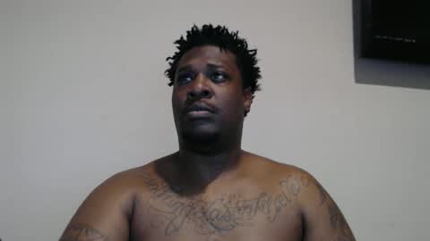 Snapshot of bigblack004 chatting on April 2026 04:54:01 AM bigblack004 online show from April 2026 04:54:01 AM