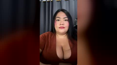 Snapshot of bigboobbws chatting on July 2026 06:50:01 AM angelica online show from July 2026 06:50:01 AM