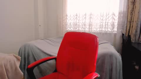 Kira online show from November 2025 03:49:01 AM