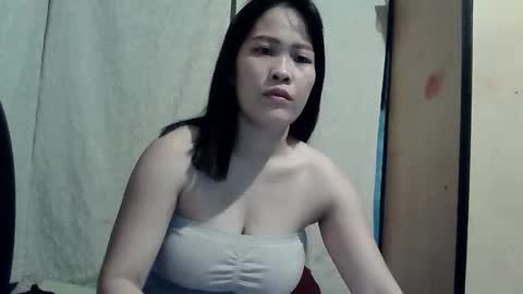 Snapshot of bigboobs_pinay chatting on February 2026 02:40:01 AM bigboobs_pinay online show from February 2026 02:40:01 AM