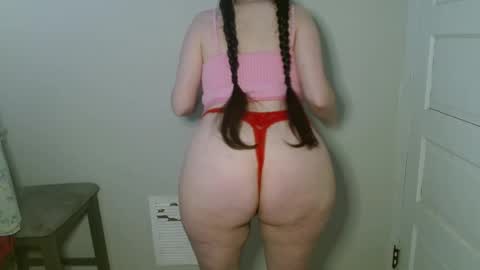 Isabella online show from February 2026 08:25:02 PM