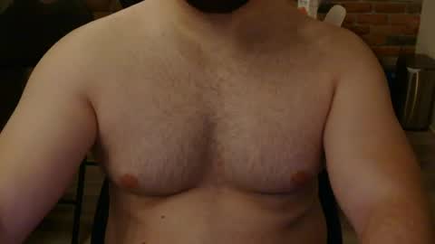 Snapshot of bigboy_luke chatting on June 2026 05:06:01 AM Luke92 online show from June 2026 05:06:01 AM