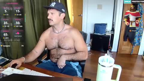 Snapshot of bigbro42069 chatting on May 2026 08:47:02 PM BigBro online show from May 2026 08:47:02 PM