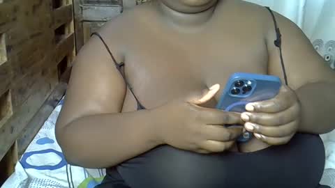 Snapshot of bigchocotities chatting on February 2025 05:30:02 AM bigchocotities online show from February 2025 05:30:02 AM