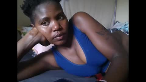 Snapshot of bigclit030 chatting on June 2026 12:15:01 PM bigclit030 online show from June 2026 12:15:01 PM