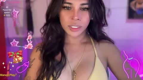 Snapshot of bigcockamanda23 chatting on December 2024 12:33:02 PM queen amanda online show from December 2024 12:33:02 PM