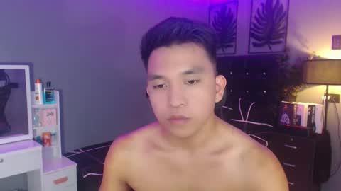 Simon online show from December 2024 11:18:02 AM