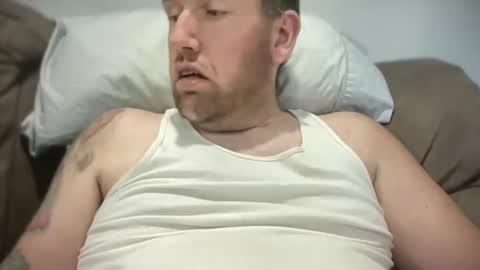 bigcocksuckingslut online show from December 2024 07:40:01 PM