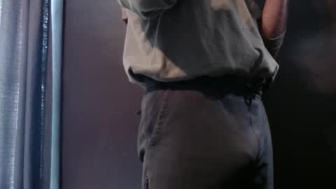 bigdickdaddy567130413 online show from February 2026 03:00:02 PM