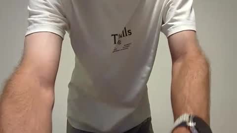 Snapshot of bigdmick96 chatting on March 2026 09:03:02 AM bigdmick96 online show from March 2026 09:03:02 AM