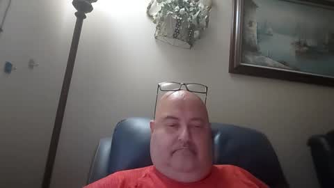 Snapshot of bigfuzzyteddybear chatting on May 2026 05:42:01 PM bigfuzzyteddybear online show from May 2026 05:42:01 PM