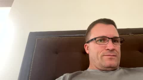 Snapshot of bigger22332233 chatting on December 2024 07:43:02 PM bigger22332233 online show from December 2024 07:43:02 PM