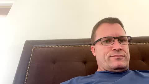 Snapshot of bigger22332233 chatting on December 2024 06:26:02 PM bigger22332233 online show from December 2024 06:26:02 PM