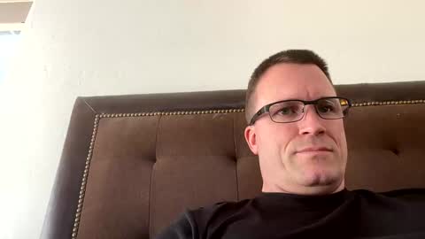 Snapshot of bigger22332233 chatting on January 2025 09:28:01 PM bigger22332233 online show from January 2025 09:28:01 PM